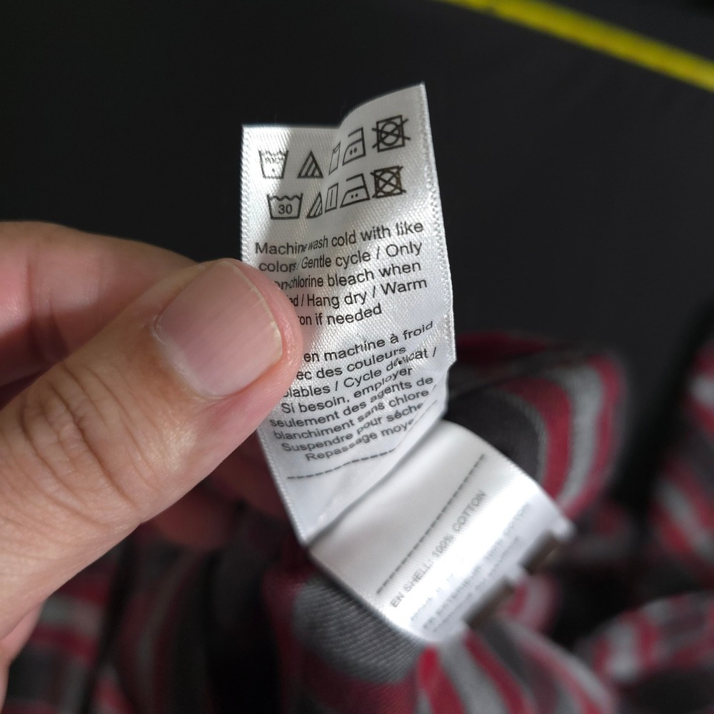 UNTUCKit Manning Shirt Mens Medium Grey Red Plaid Flannel Regular Fit 30446 Dual - Picture 5 of 8